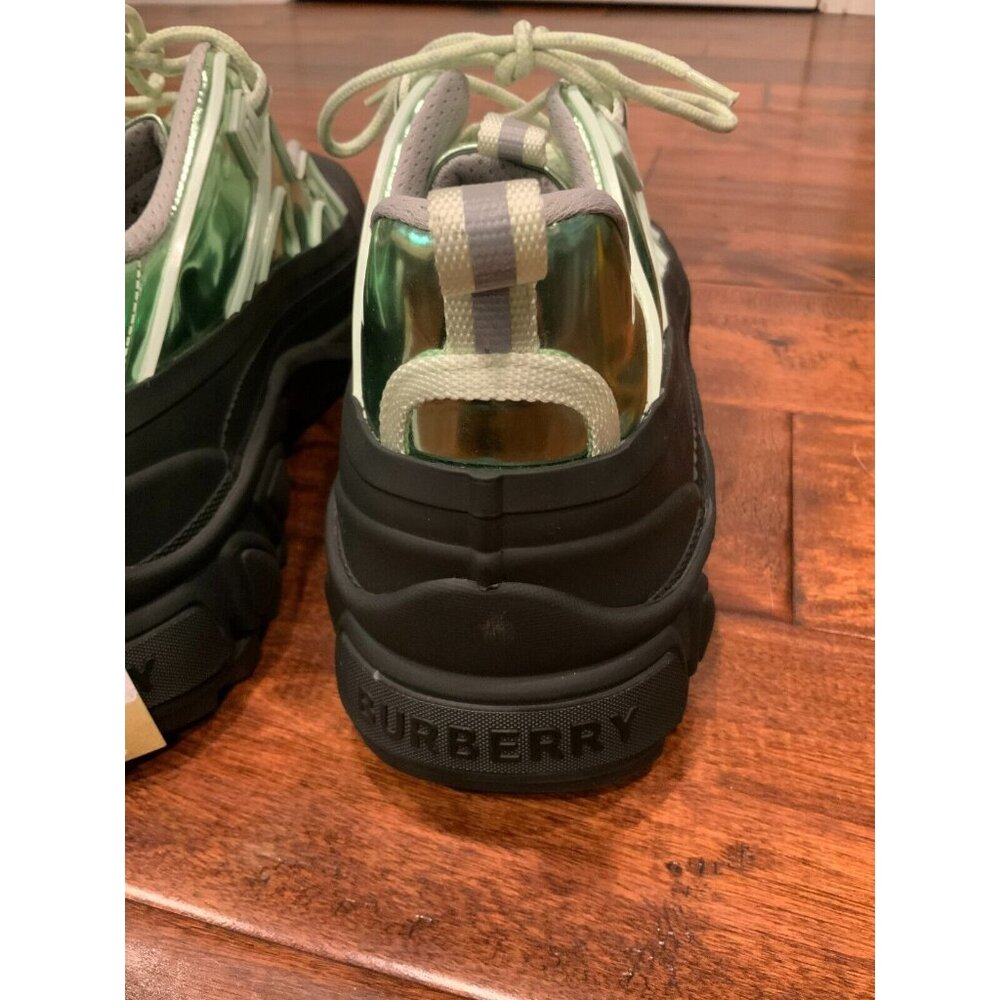 Burberry Arthur Pistachio Green GOAT Exclusive Sneaker $950 Size 47 (IT) 14 (US) - Picture 6 of 11